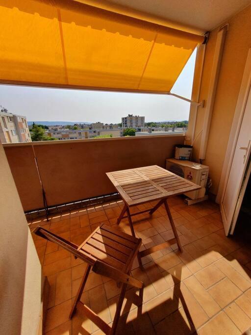 Appartement Avec 3 Chambres 80M2 Plein Sud Marignane Exteriör bild