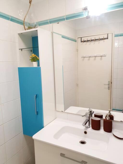 Appartement Avec 3 Chambres 80M2 Plein Sud Marignane Exteriör bild