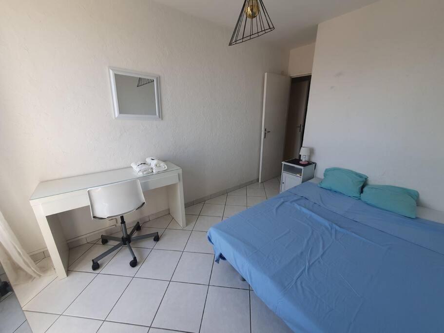 Appartement Avec 3 Chambres 80M2 Plein Sud Marignane Exteriör bild